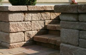 CS BETON Blok NATURBLOK skladba 2 kamenů - stříška rovná sloupková CS BETON Blok NATURBLOK skladba 2 kamenů - stříška rovná sloupková